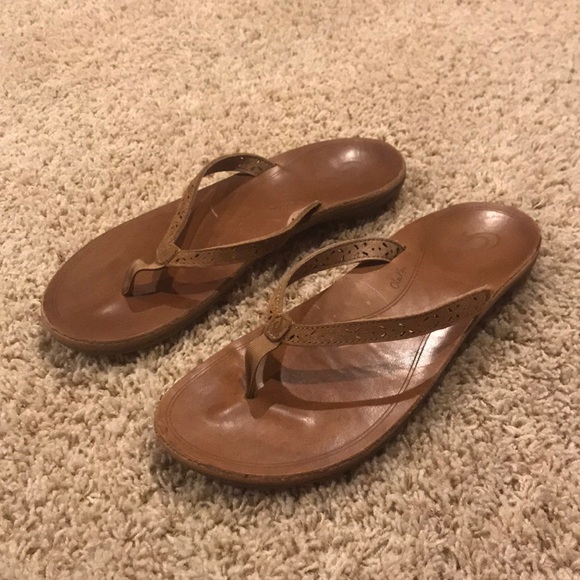 Olukai flip flops - Picture 2 of 3